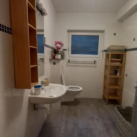 דירה Holiday Apartment *