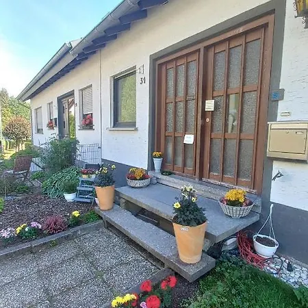 Holiday Apartment Lejlighed Oberveischede