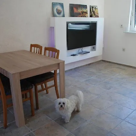 Holiday Apartment Lejlighed Oberveischede